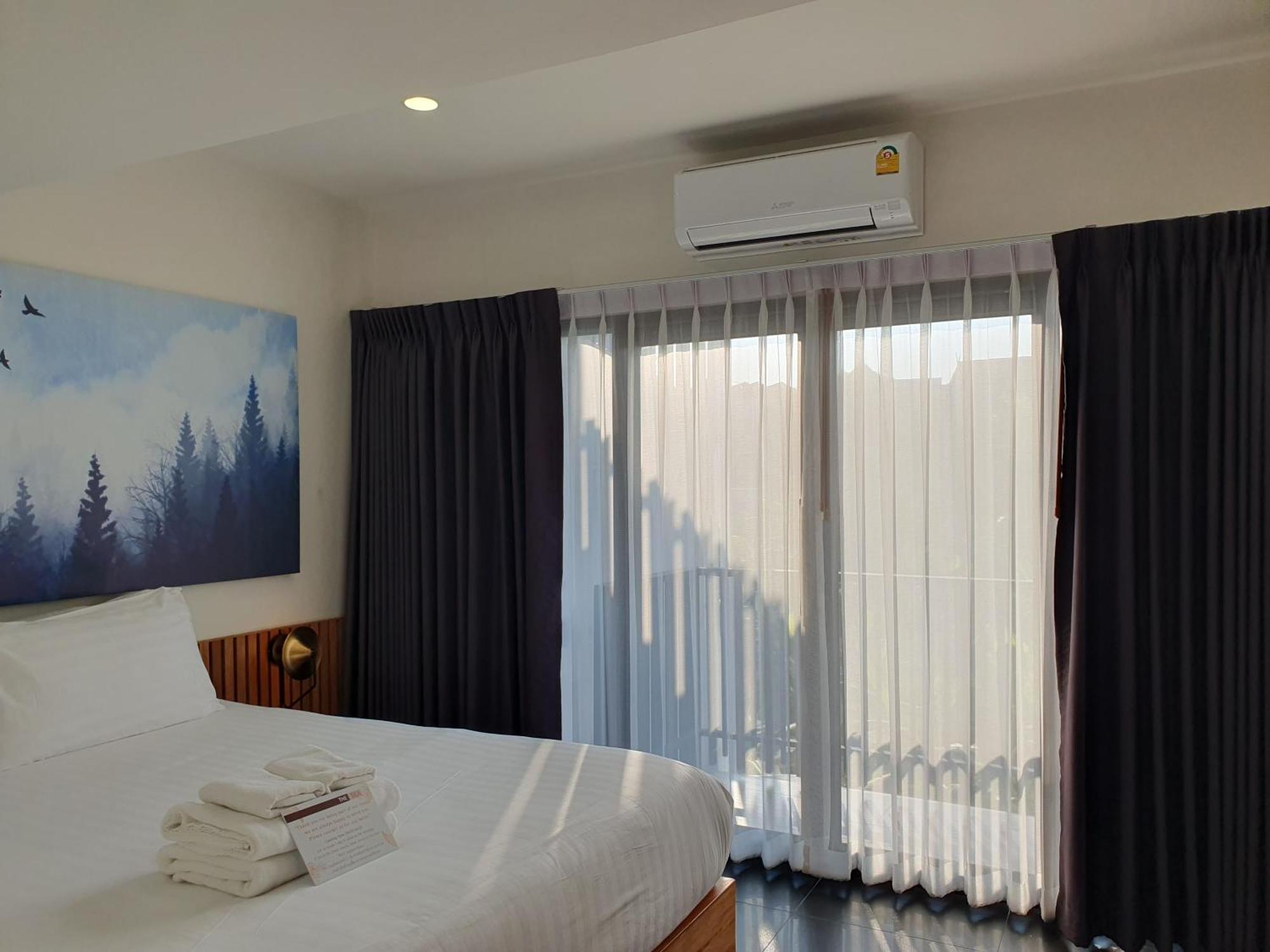 The Sila Suites - Intrawarorot Chiang Mai Exteriör bild