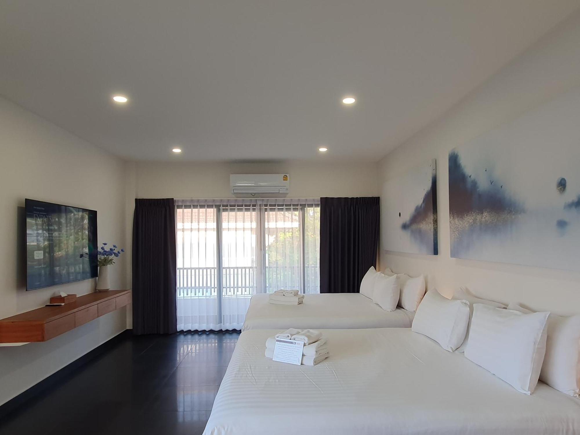 The Sila Suites - Intrawarorot Chiang Mai Exteriör bild